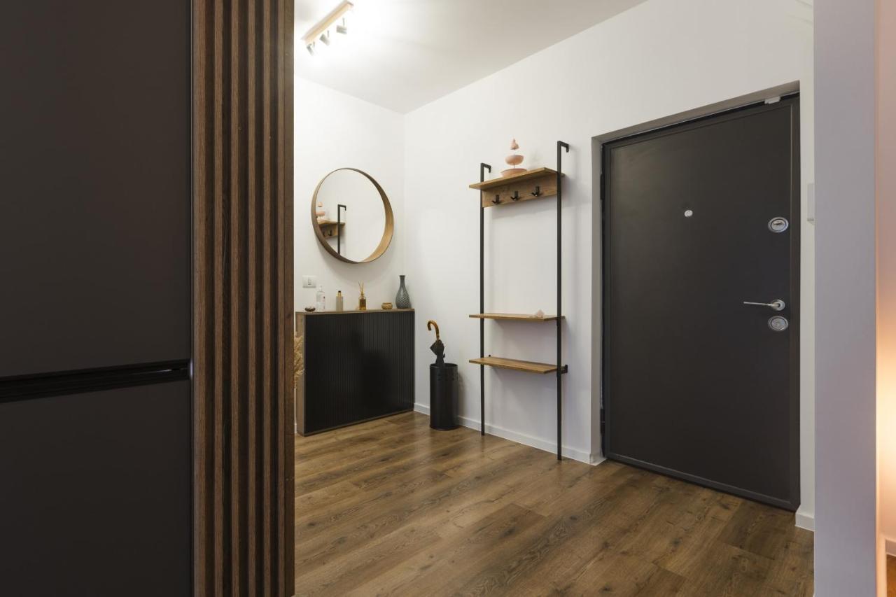 Apartment Near Iulius Mall With Balcony & Private Parking Τιμισοάρα Εξωτερικό φωτογραφία
